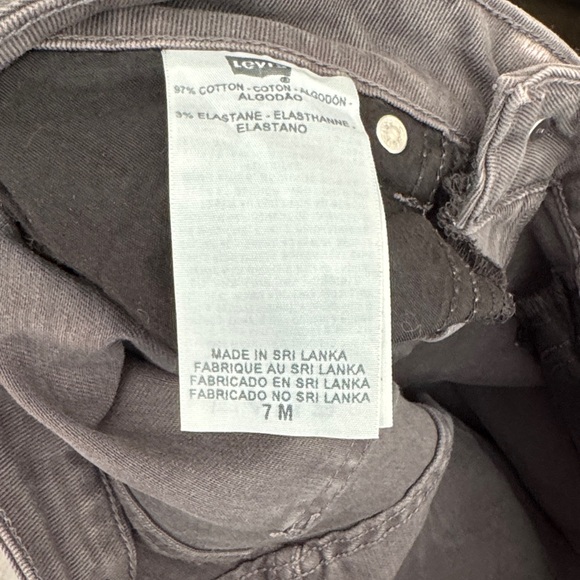 Levi's Women's Skinny Jeans in Gray - Picture 5 of 5